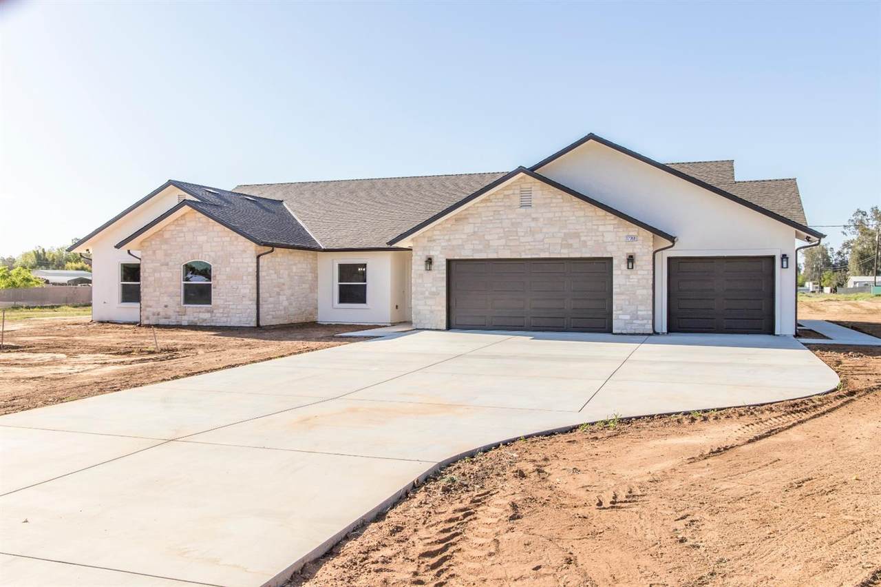 12726 Road 35 1/2 - Photo 1