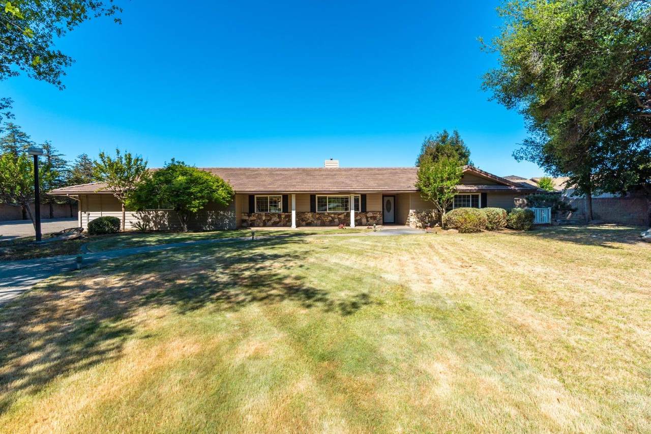 2930 Locan Avenue - Photo 1