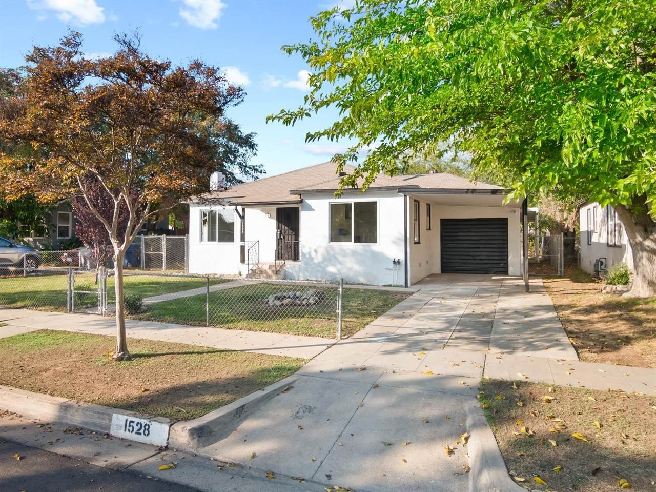 1528 Cortland Ave Avenue - Photo 1