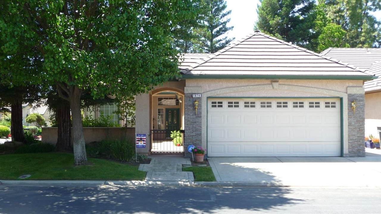 1974 Stonebrook Lane - Photo 1