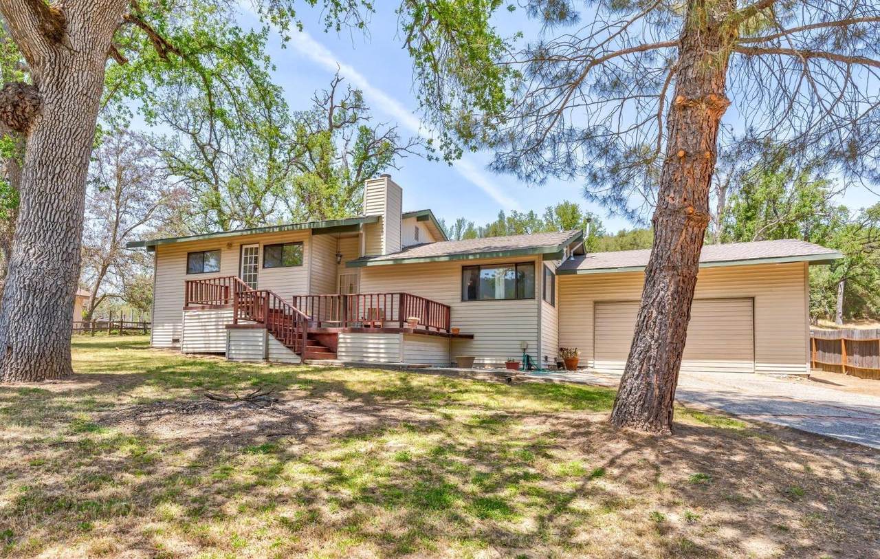 40484 Joan Drive - Photo 1