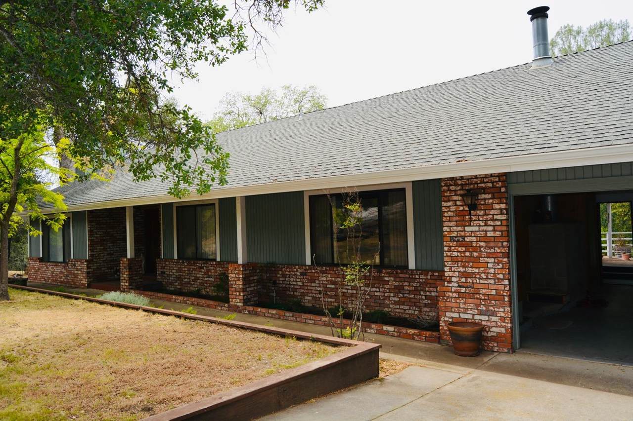 50864 Fair Oaks Place - Photo 1