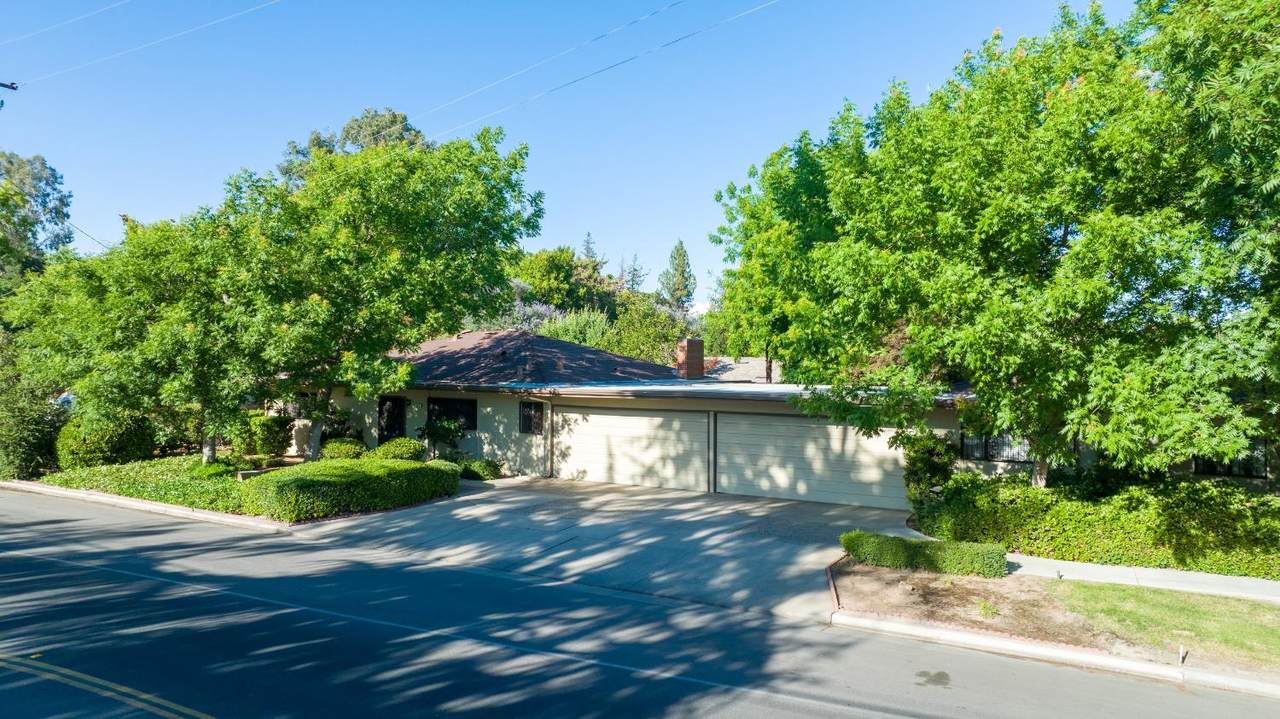 917 Ashlan Avenue - Photo 1