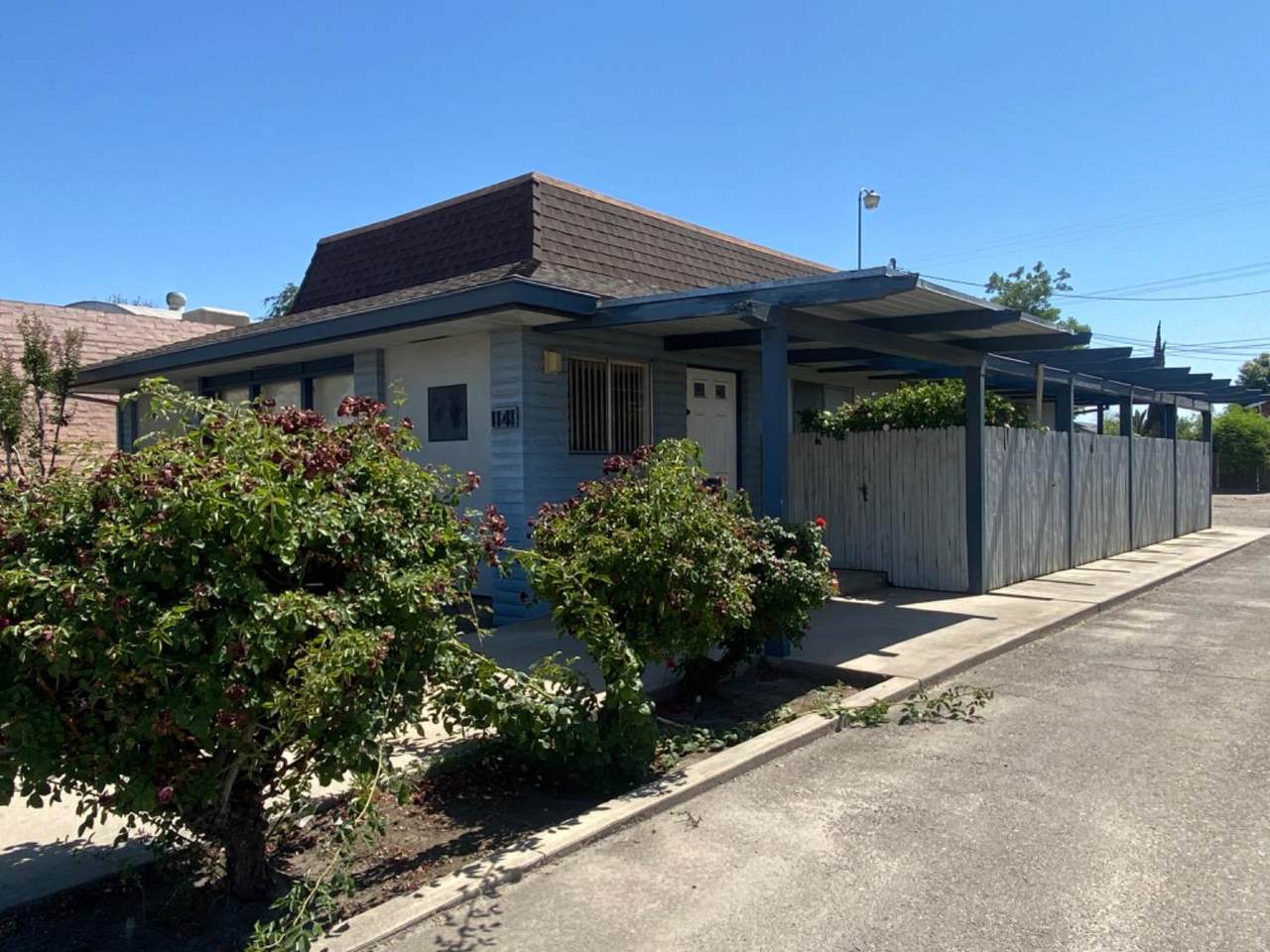 1141 I Street - Photo 1