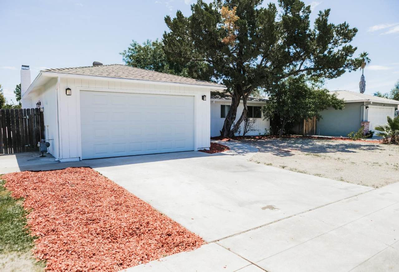 4686 Kavanagh Avenue - Photo 1