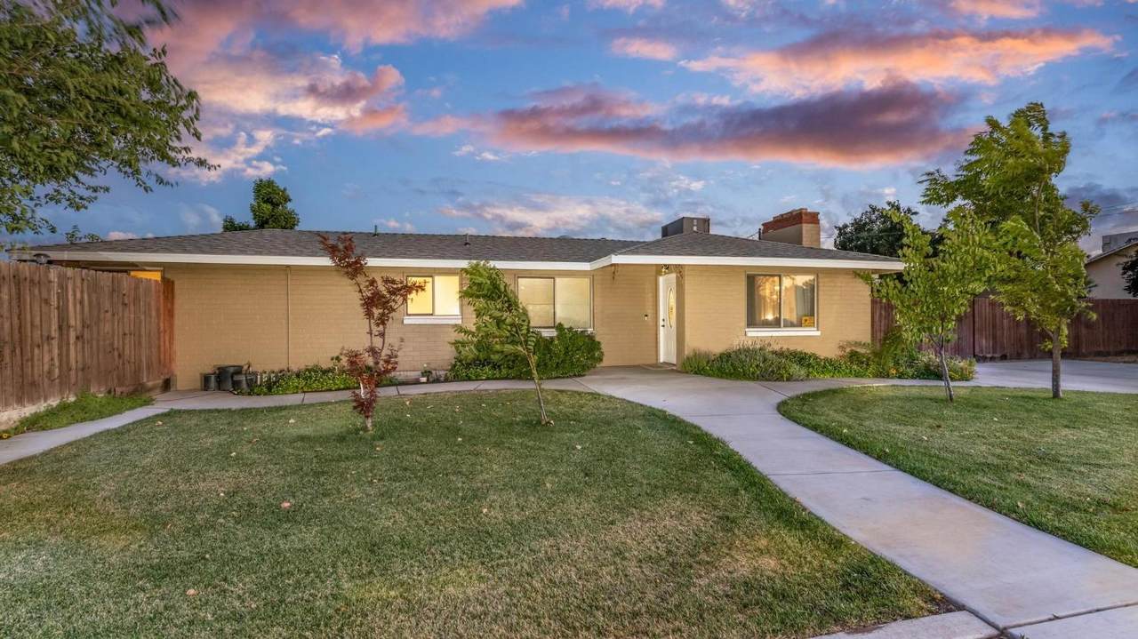 5380 Tulare Avenue - Photo 1