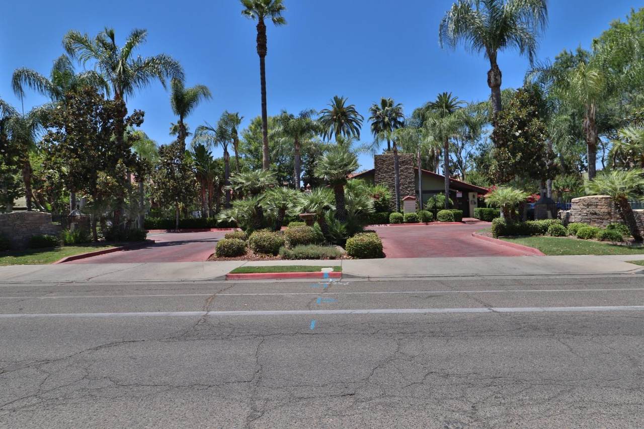 2881 Huntington Boulevard - Photo 1