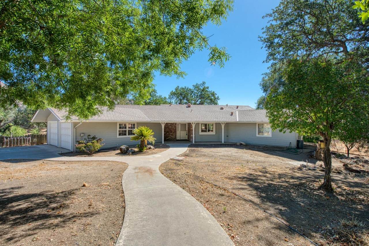 29395 Auberry Road - Photo 1