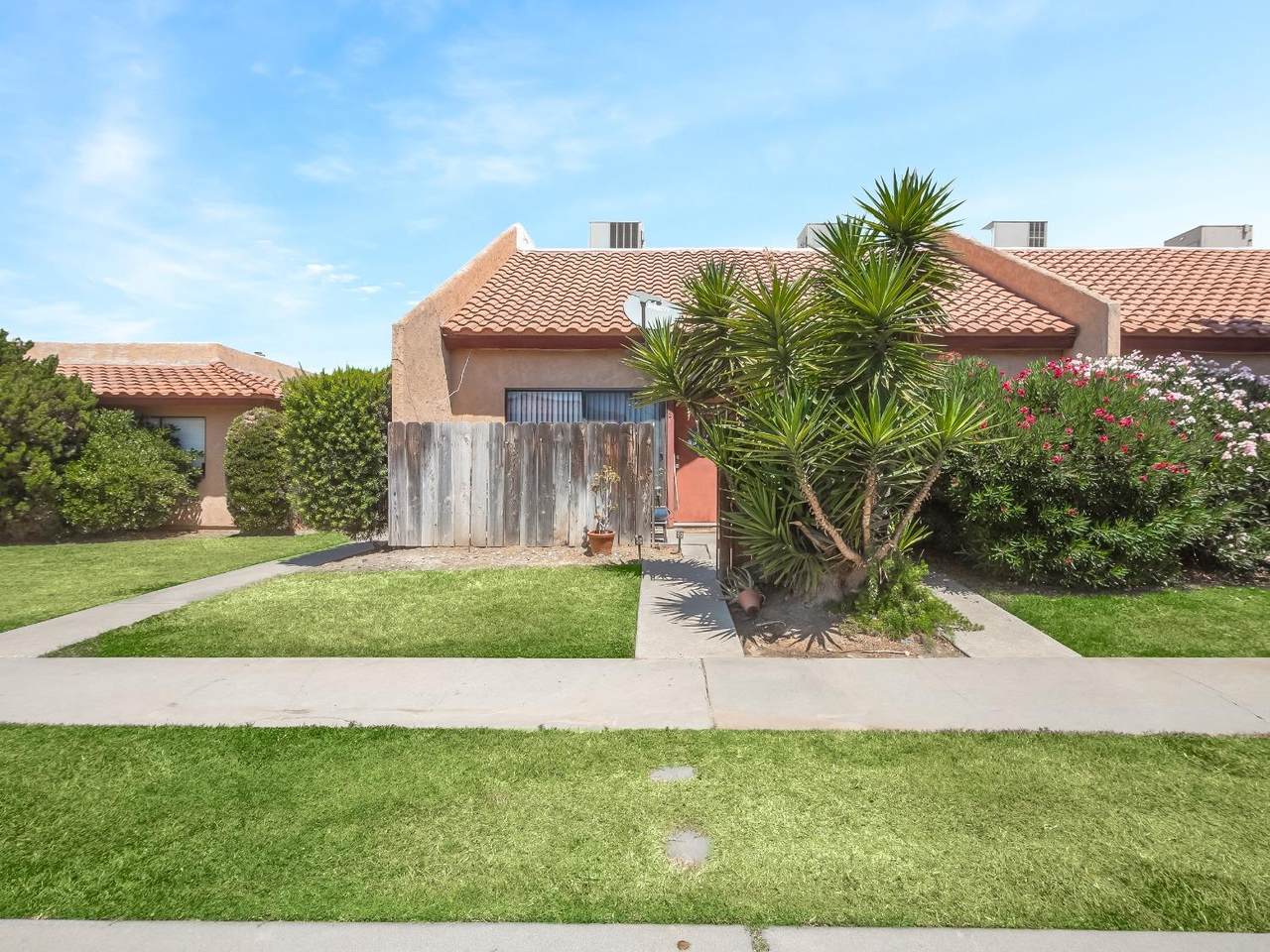 912 Cameron Street - Photo 1