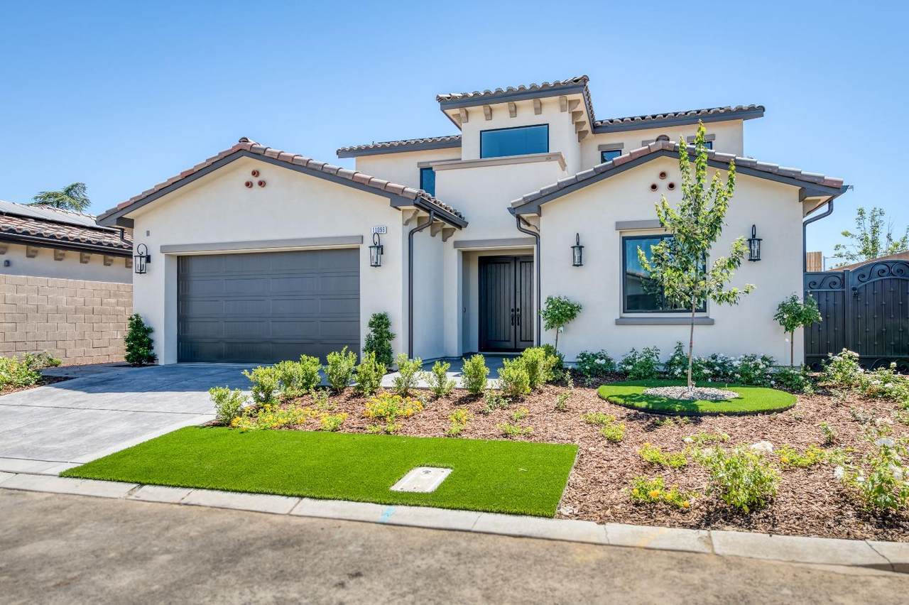 11096 El Encanto Lane - Photo 1