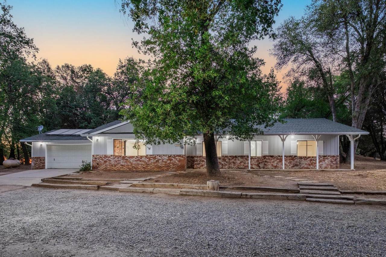51202 Rusty Lane - Photo 1