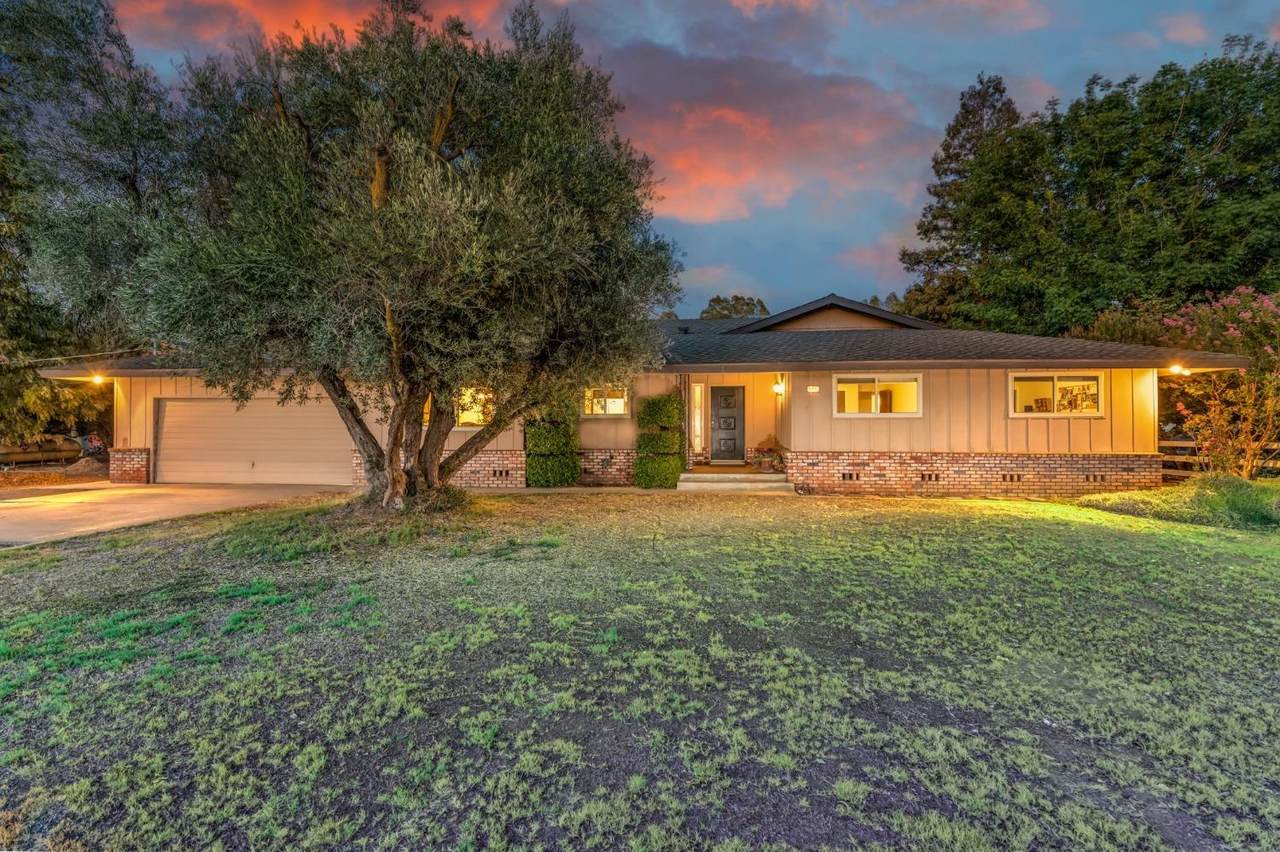 6330 Amber Avenue - Photo 1