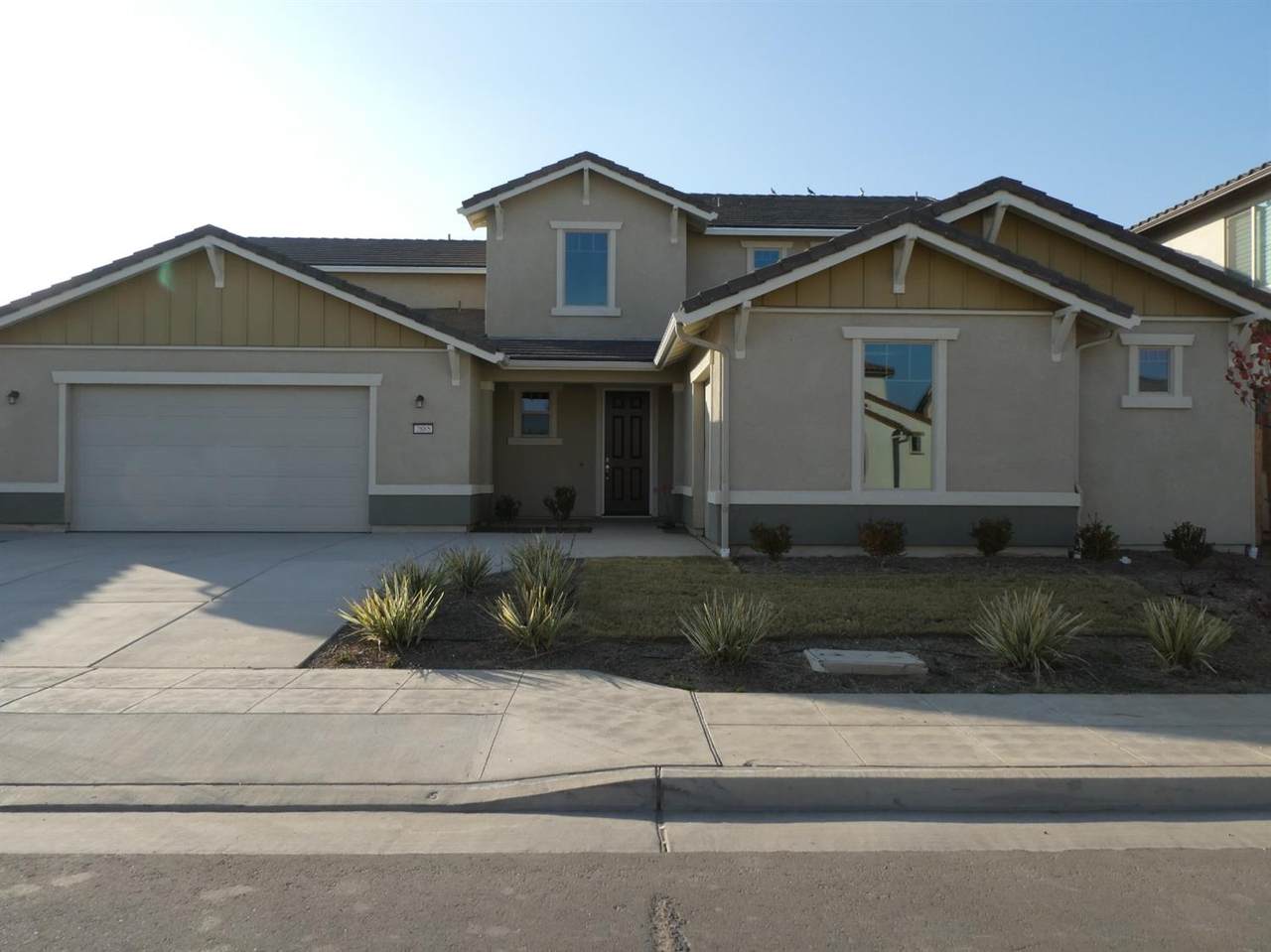 2885 Hornet Avenue - Photo 1