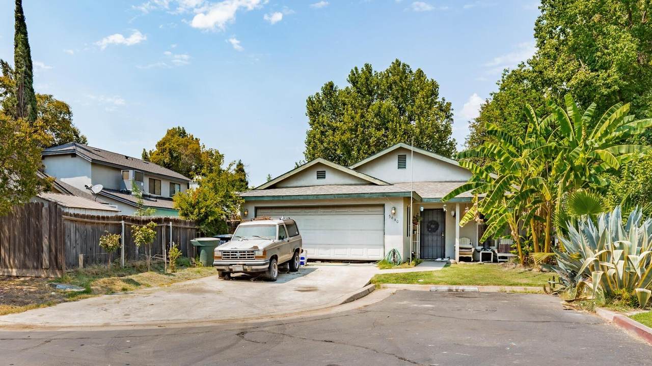 3640 Sanders Court - Photo 1
