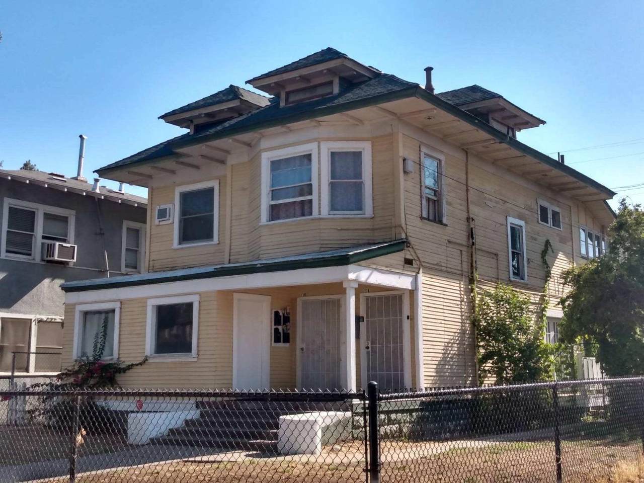 114 Van Ness Avenue - Photo 1
