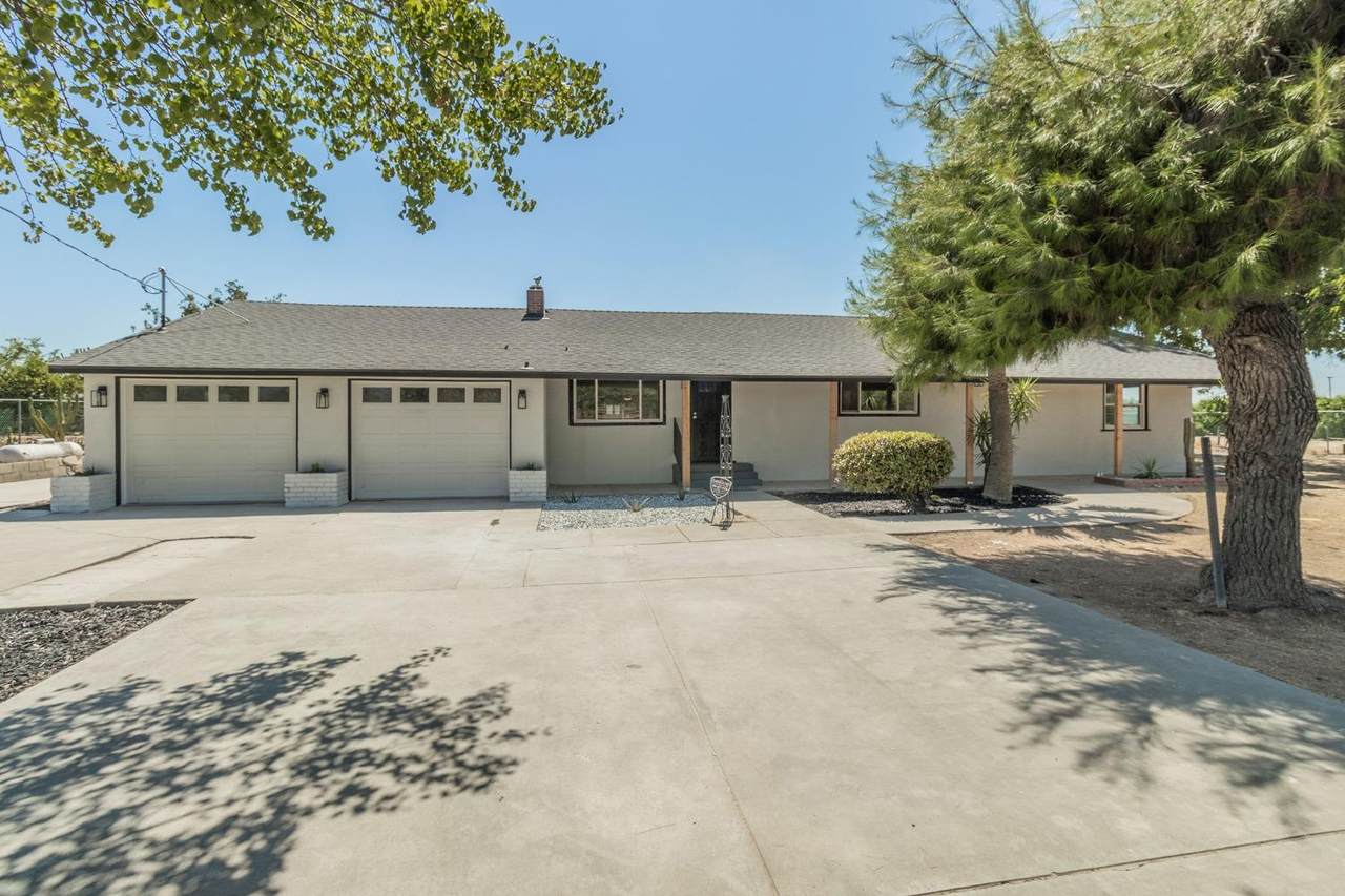 12053 Lincoln Avenue - Photo 1