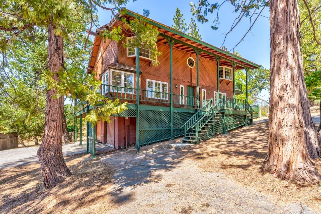 39489 Summit Dr - Photo 1