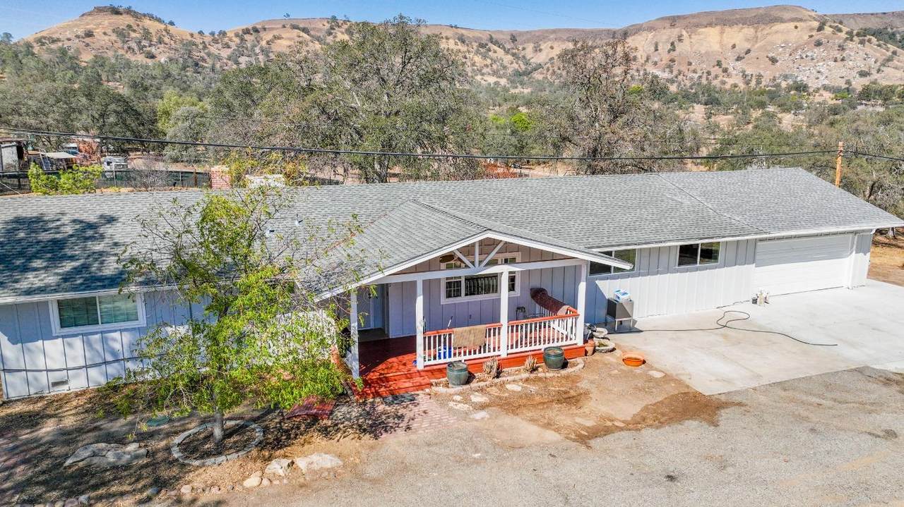 21189 Auberry Road - Photo 1