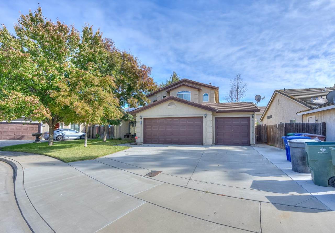 113 Cedar Court - Photo 1