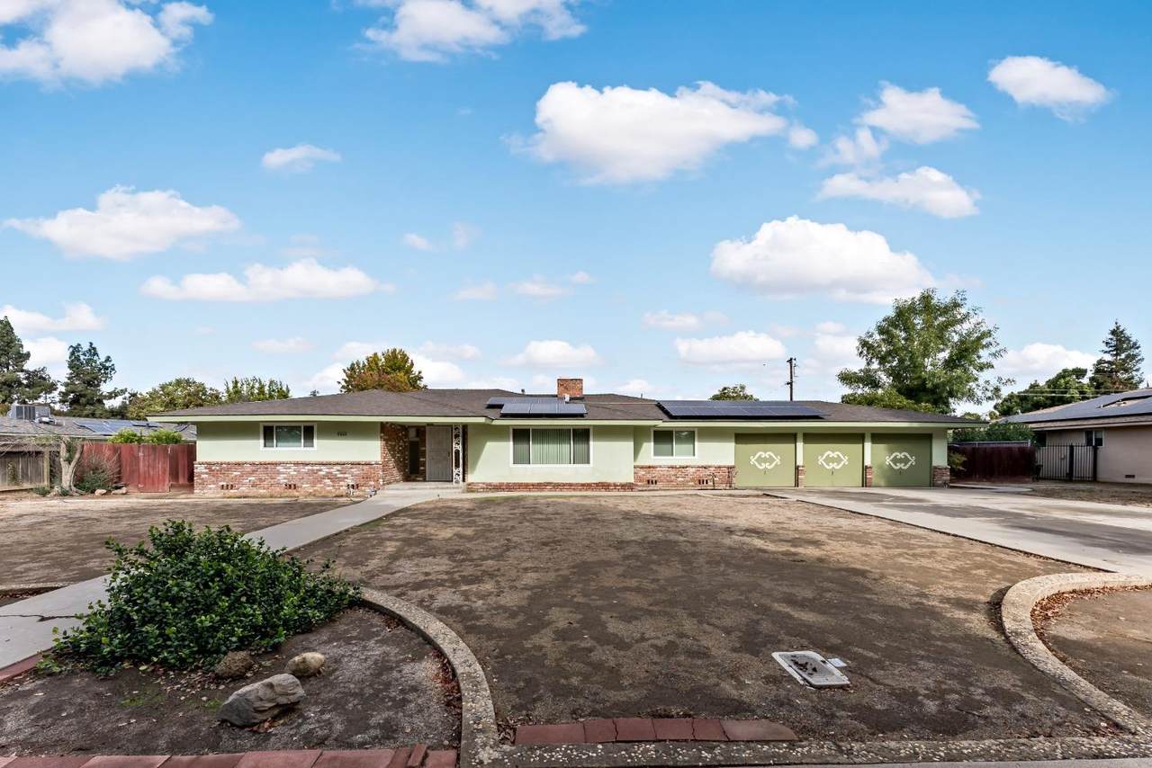5843 Parkside Drive - Photo 1