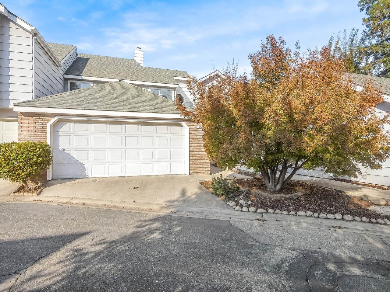7574 Millbrook Avenue - Photo 1