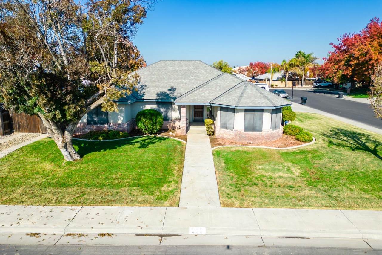 646 Ash Avenue - Photo 1