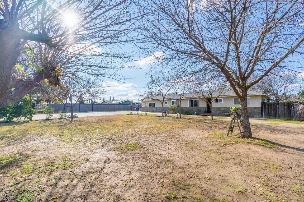 5909 Grantland Avenue - Photo 1
