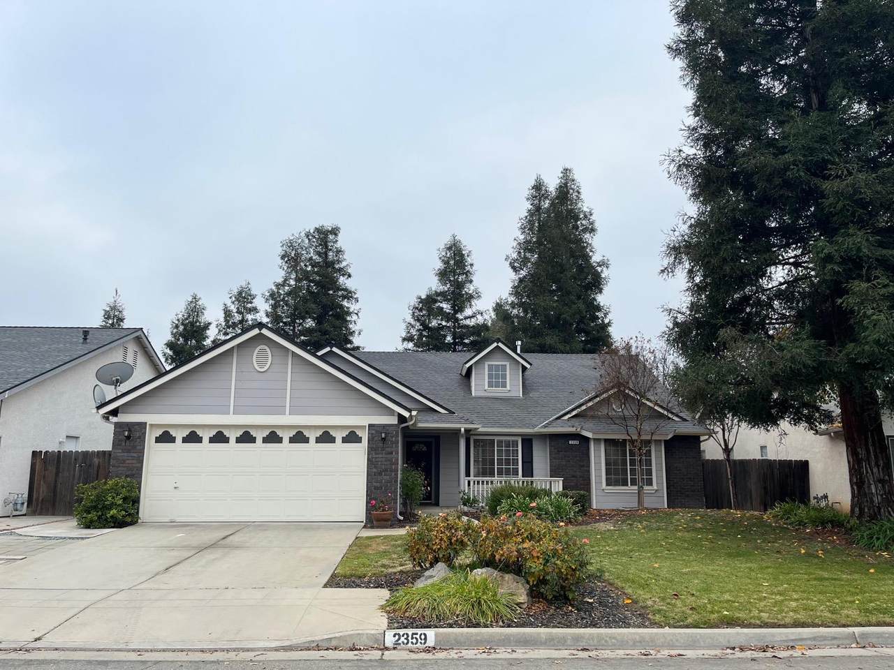 2359 Quincy Avenue - Photo 1