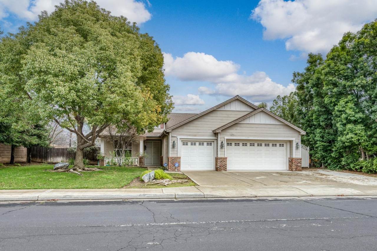 3211 Carson Avenue - Photo 1