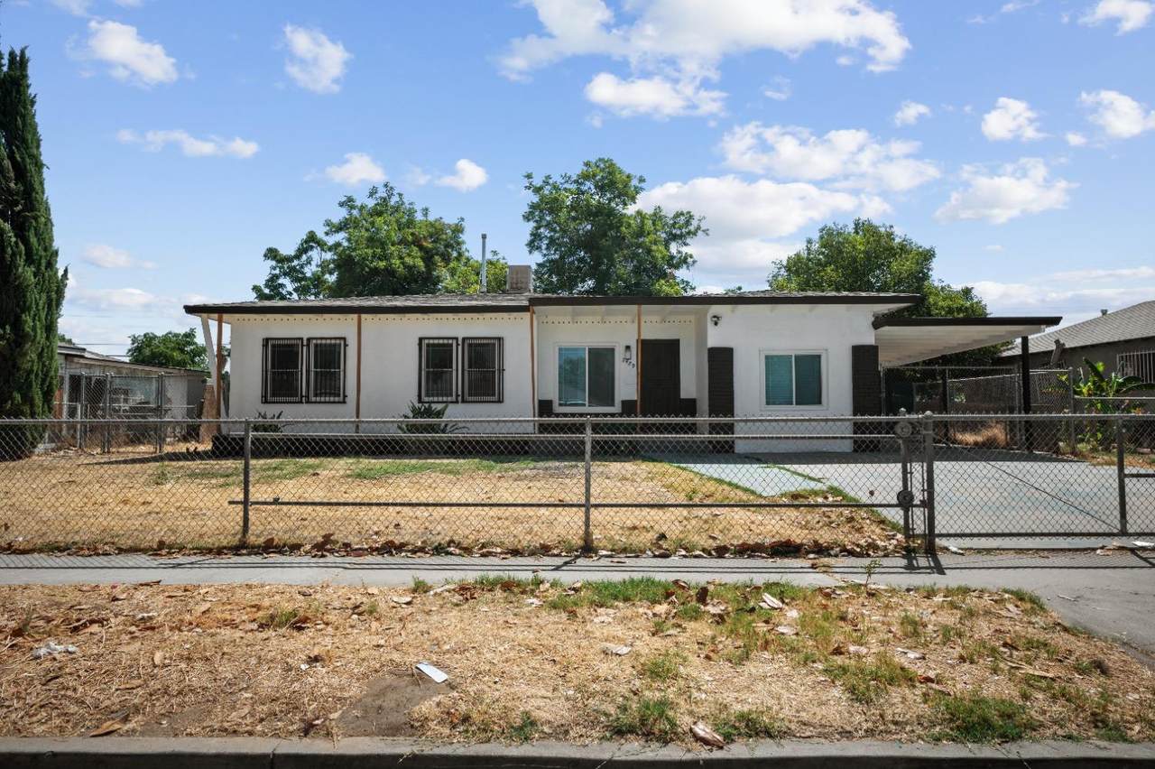 2489 Poppy Avenue - Photo 1