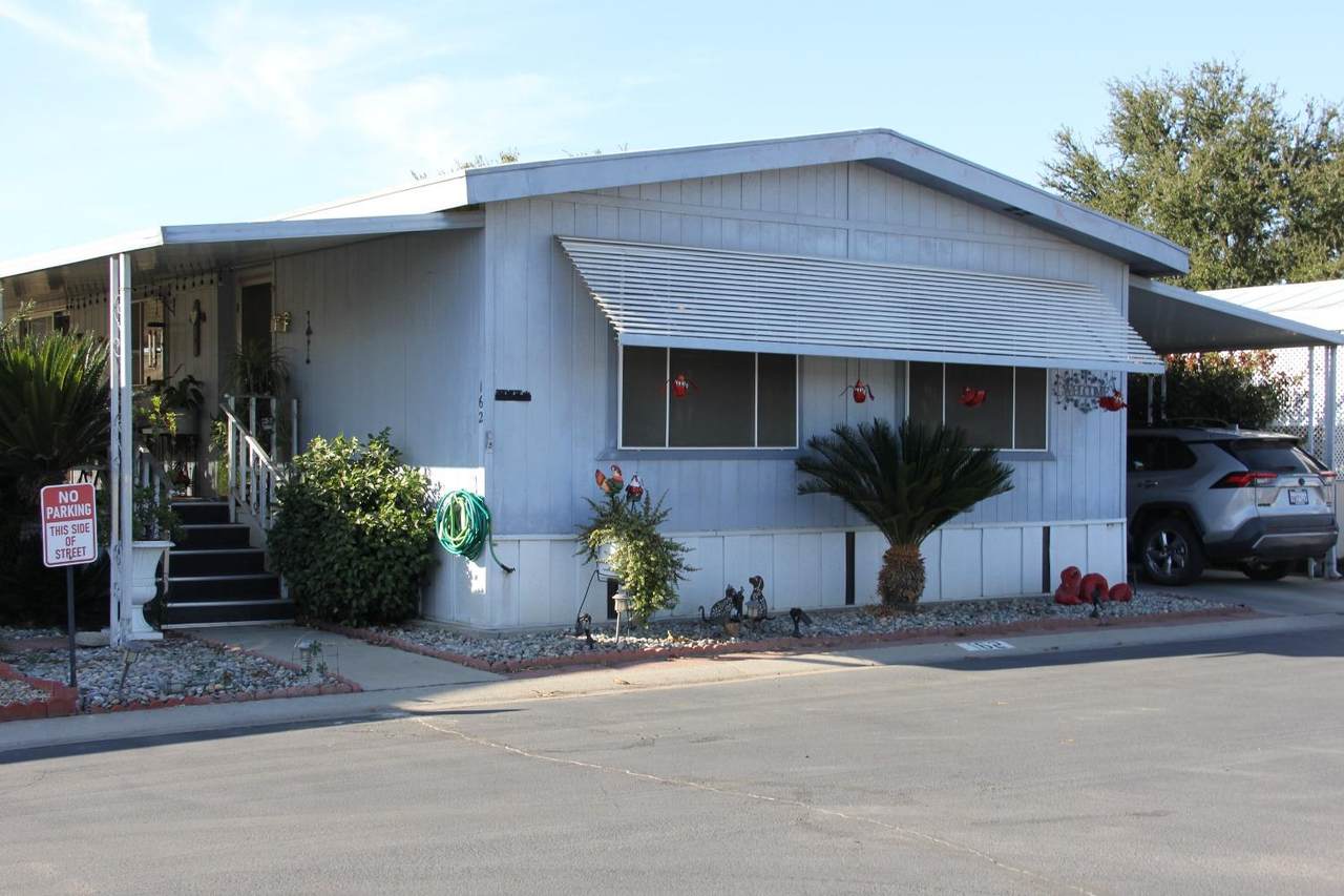 1001 Sylmar - Photo 1