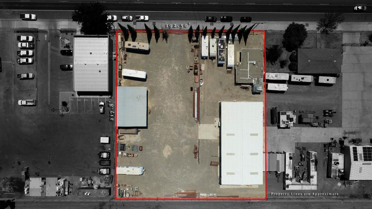 800 Elm Avenue - Photo 1