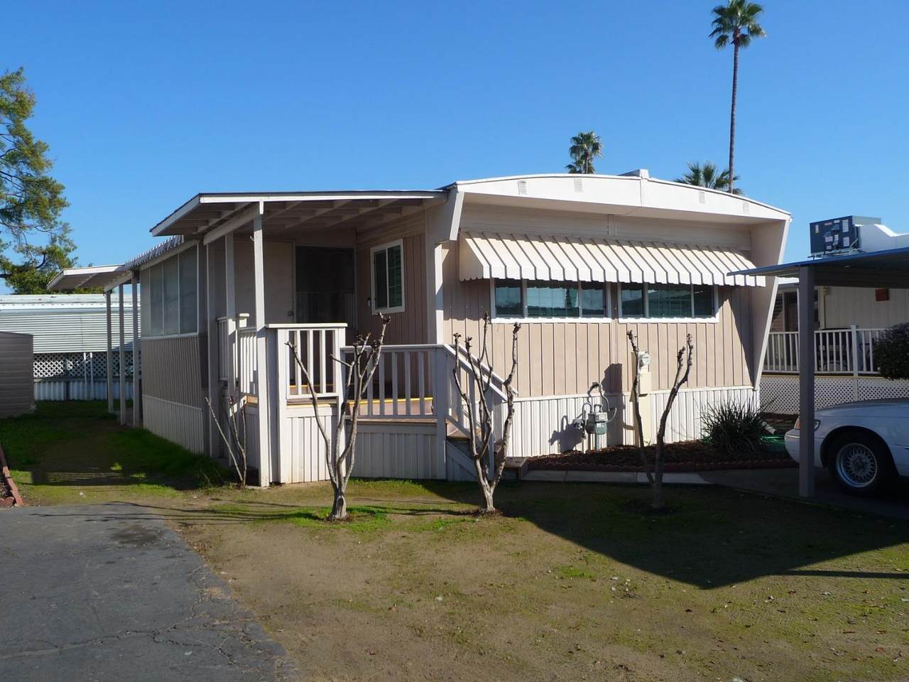 1724 Minnewawa Avenue - Photo 1