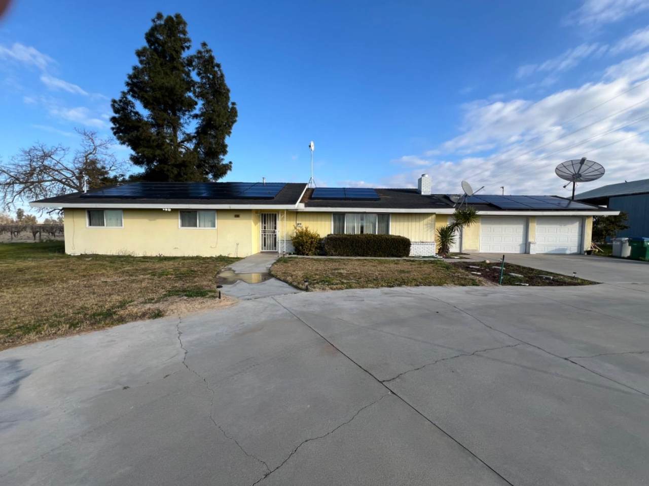 7287 Fruit Avenue - Photo 1
