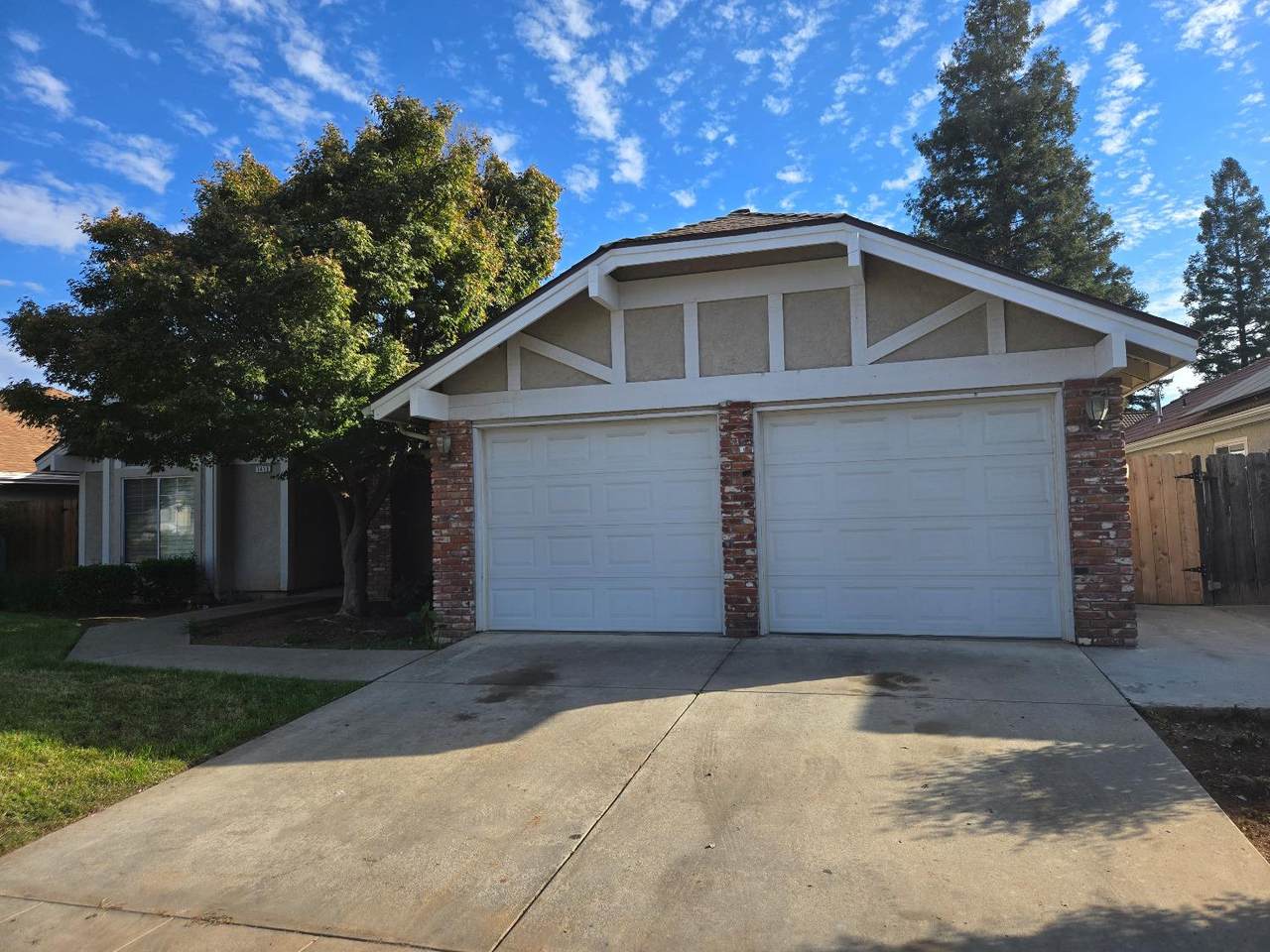 1415 Portland Avenue - Photo 1