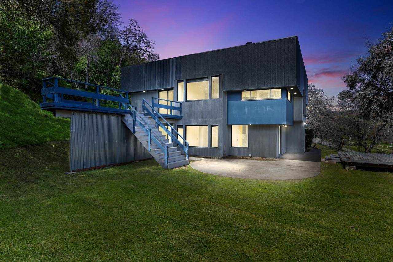 28951 Spring Valley Road - Photo 1