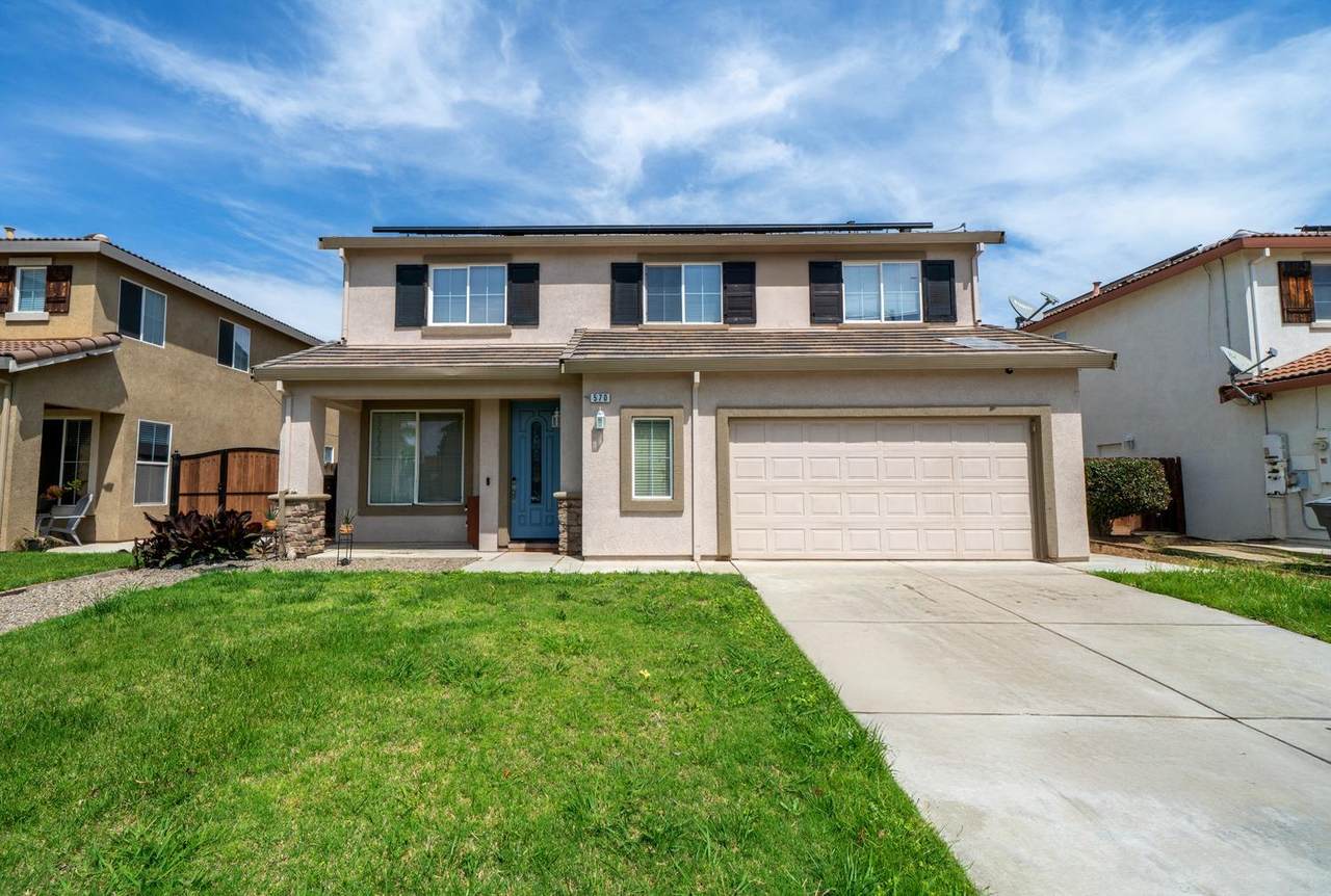 570 Parkridge Drive - Photo 1