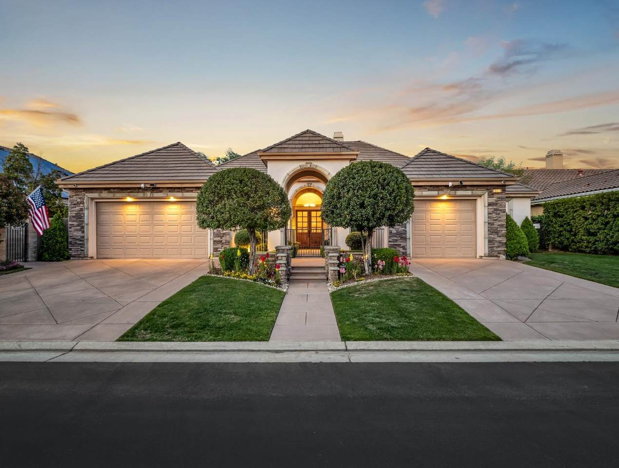 10640 Old Course Drive - Photo 1