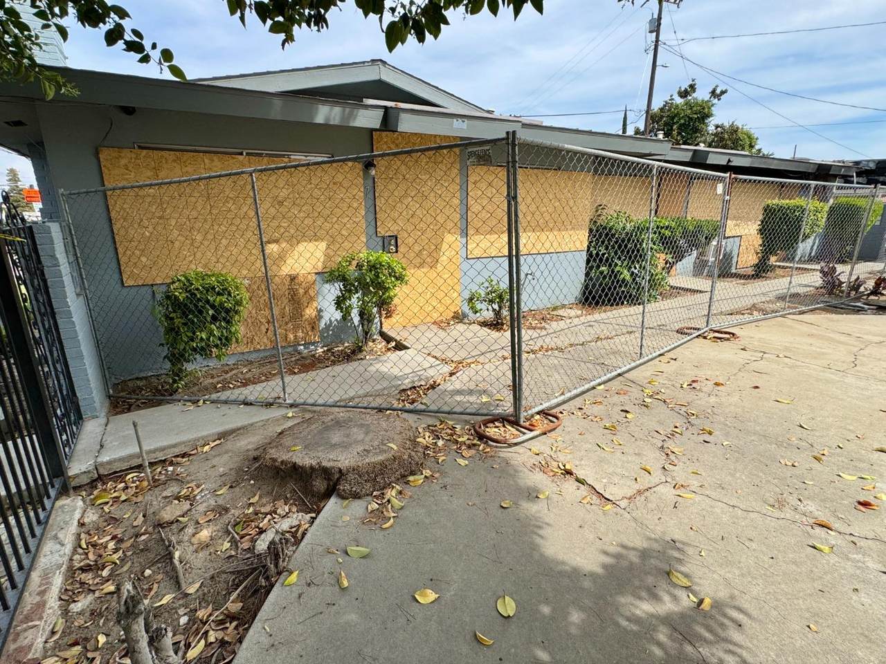 https://bt-photos.global.ssl.fastly.net/fresno/1280_boomver_1_630025-2.jpg