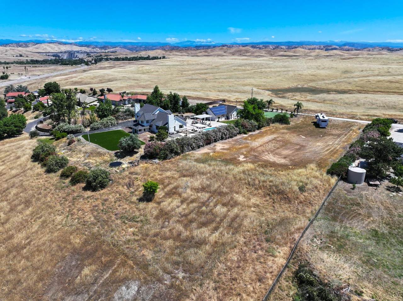 https://bt-photos.global.ssl.fastly.net/fresno/1280_boomver_1_630211-2.jpg