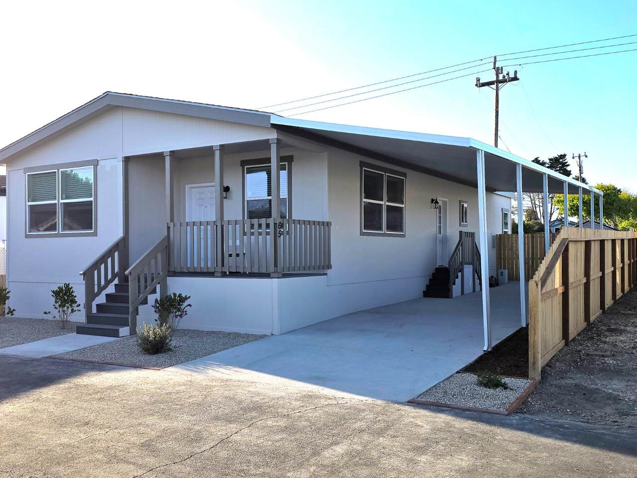 2400 Cienaga - Photo 1