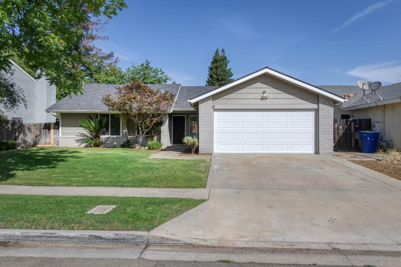 8259 College Avenue - Photo 1