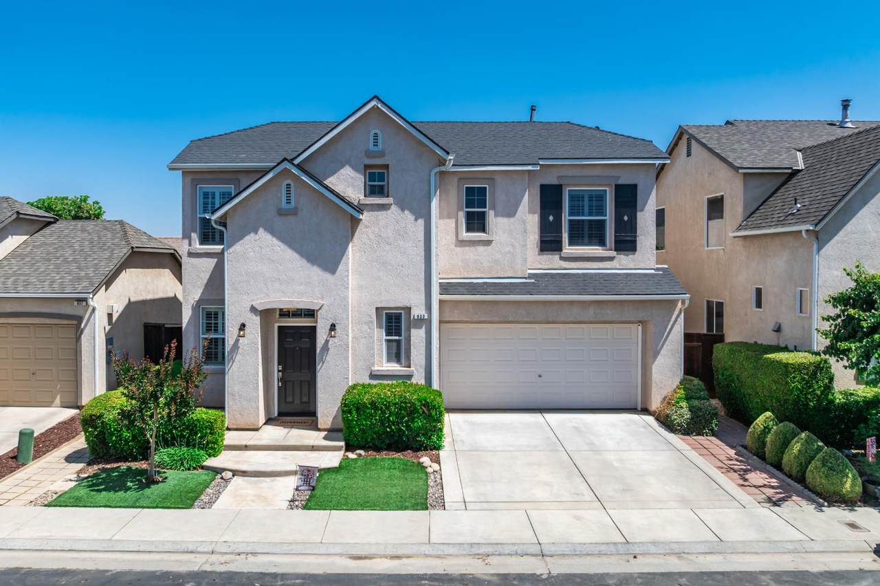 633 Edinburgh Lane - Photo 1