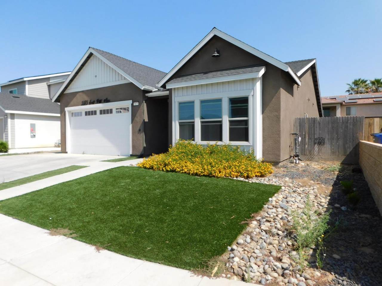 5875 Pitt Avenue - Photo 1