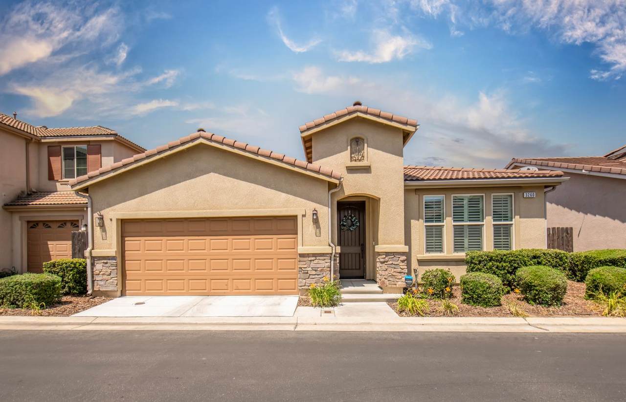 3260 Alps Lane - Photo 1