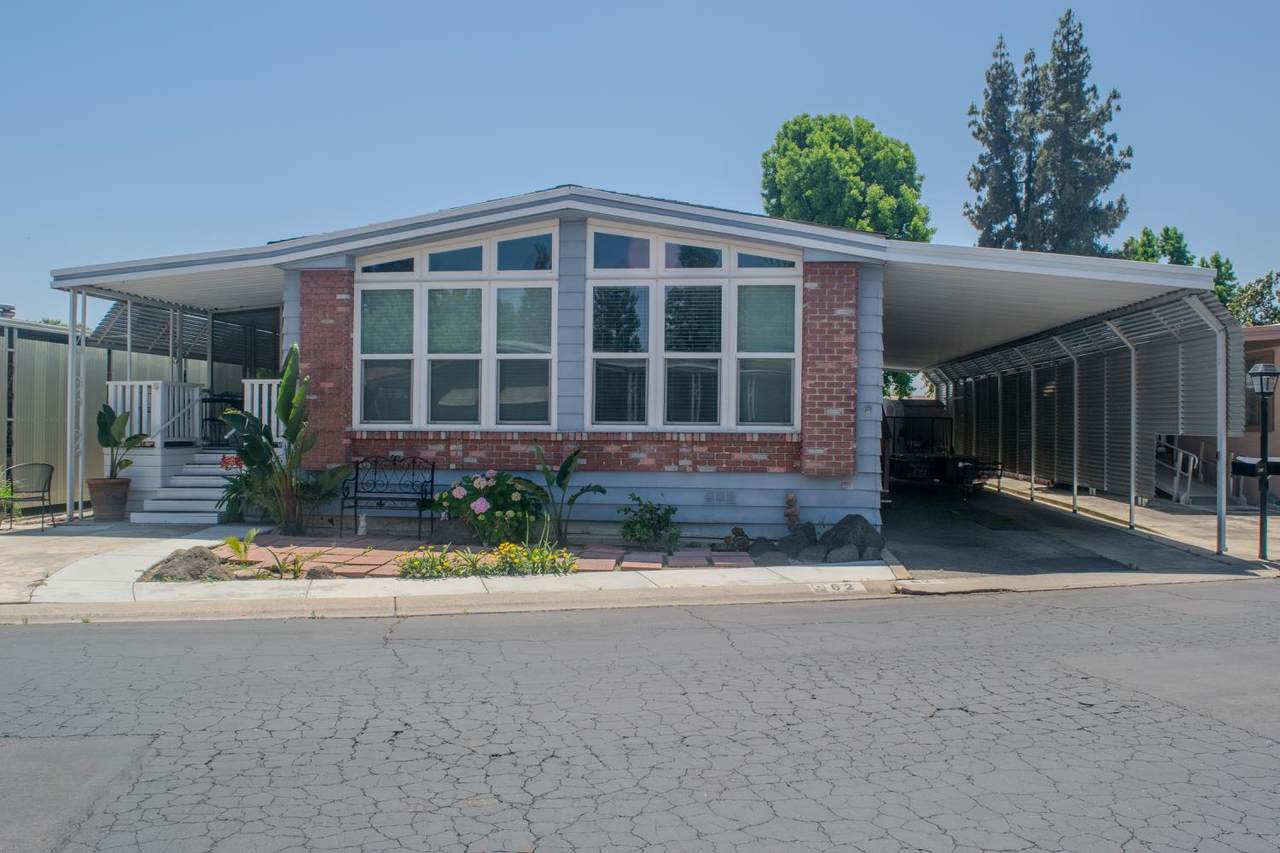 371 Bethel Ave - Photo 1