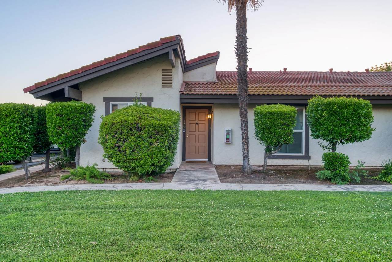 317 Sierra Avenue - Photo 1