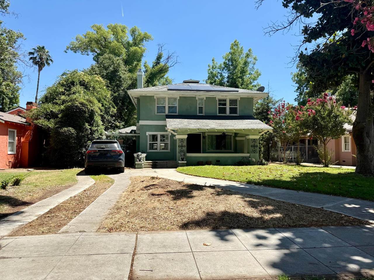 3728 Huntington Boulevard - Photo 1