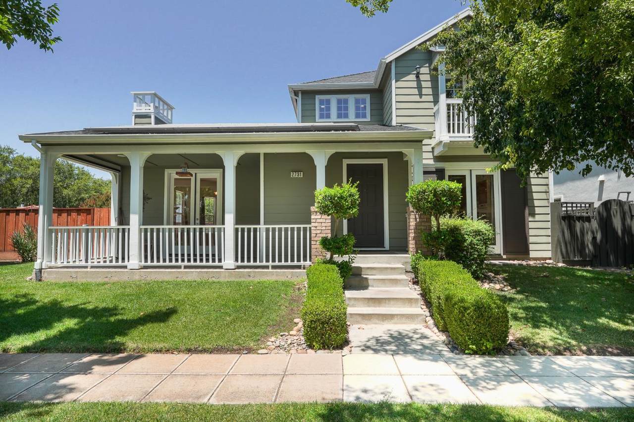 2731 Mocking Bird Lane - Photo 1