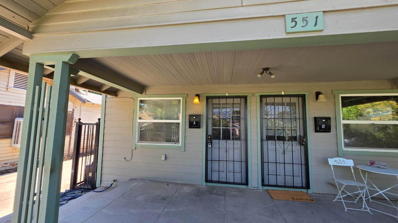 551 College Avenue - Photo 1